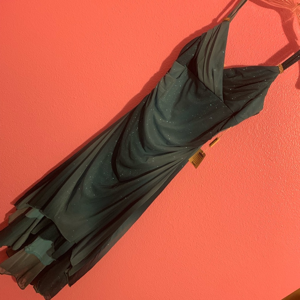 Jessica Blue & Black ombré Gown NWT Size 6